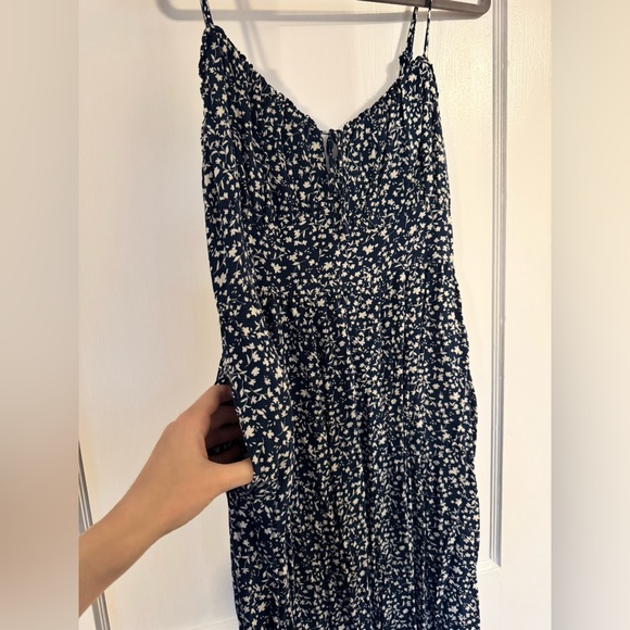NWOT Blue/White Old Navy Floral Dress - Picture 5 of 14